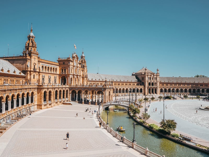 The city of Seville, one of the warmest places in Spain
