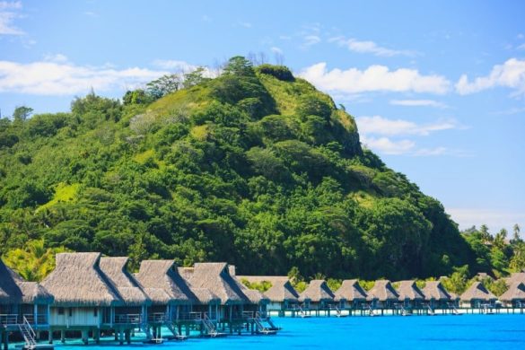 how much does a trip to bora bora cost?